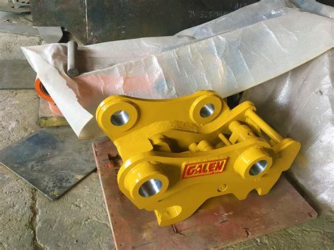 mechanical quick couplers for excavators